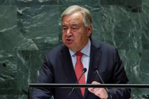 Antonio Guterres mengecam serangan udara Israel